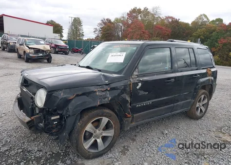 2016 Jeep Patriot High Altitude Edition z USA, uszkodzony, nr VIN 1C4NJPFA2GD554428